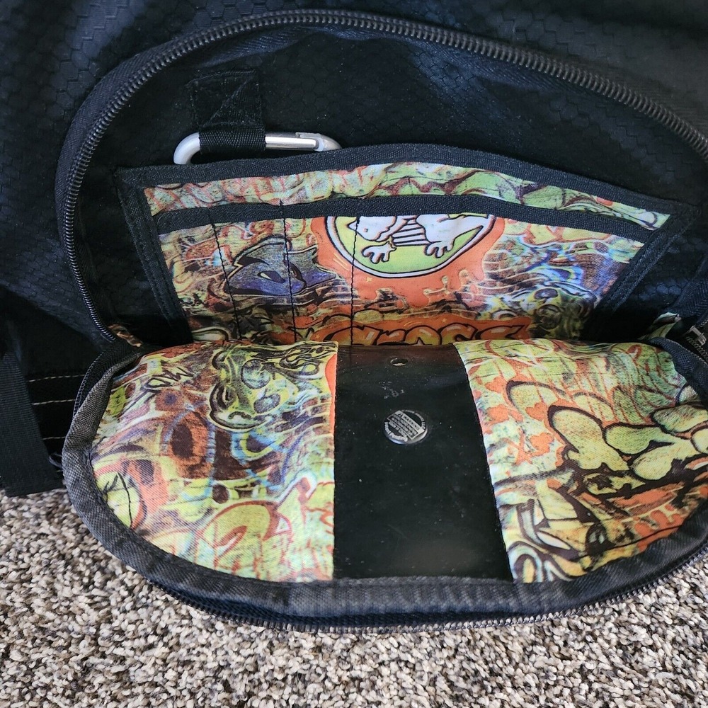 Crocs Laptop Messenger Bag Tote Black Silver Grey 17" X 6" X 12" Large‎ - Picture 6 of 12
